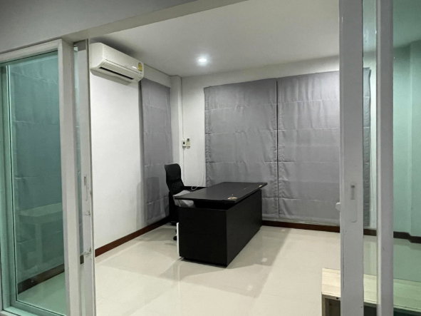 รูป 🚨 ปรับราคาขายด่วน! บ้านเดี่ยวหลังใหญ่ โครงการคุณภาพ Q House วรารมย์ เจริญเมือง 🚨T. 063-664-9056 - รูปที่ 17/21