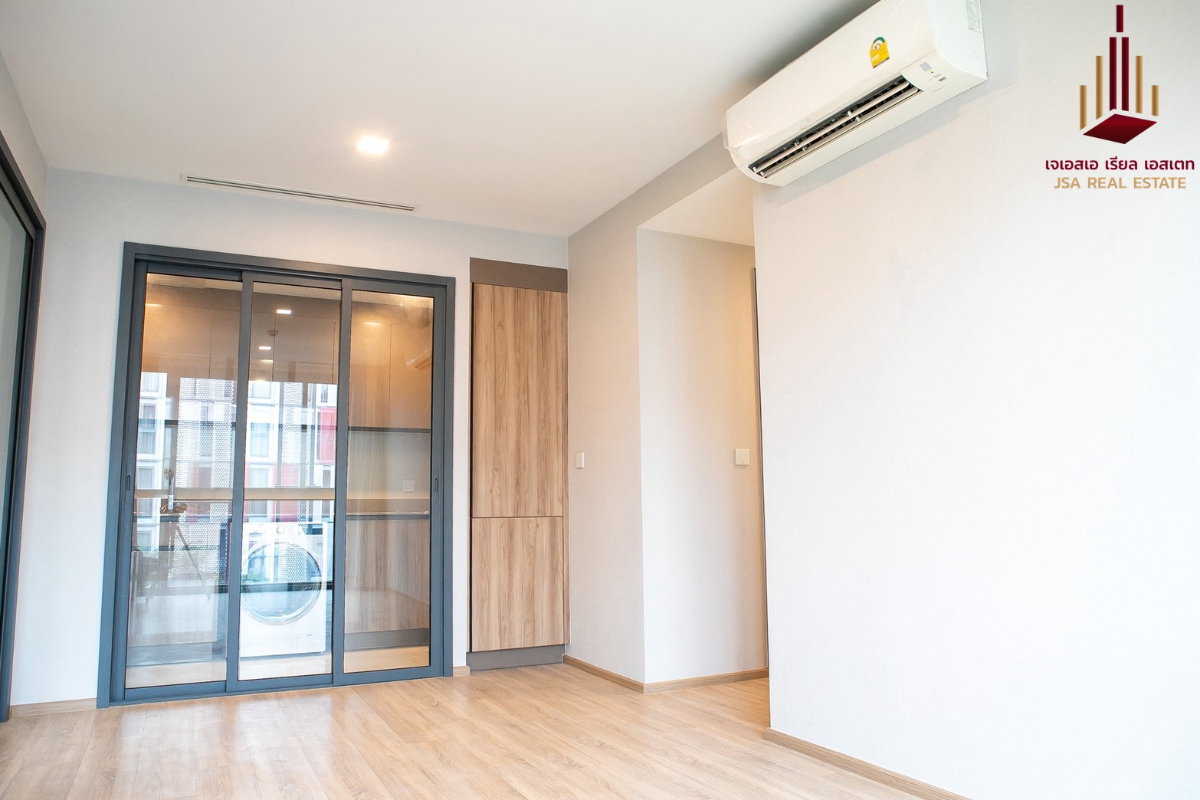 picture ✨ For Sale: Taka Haus Condo ✨ 💰 Only 10,320,000 THB - 4/8