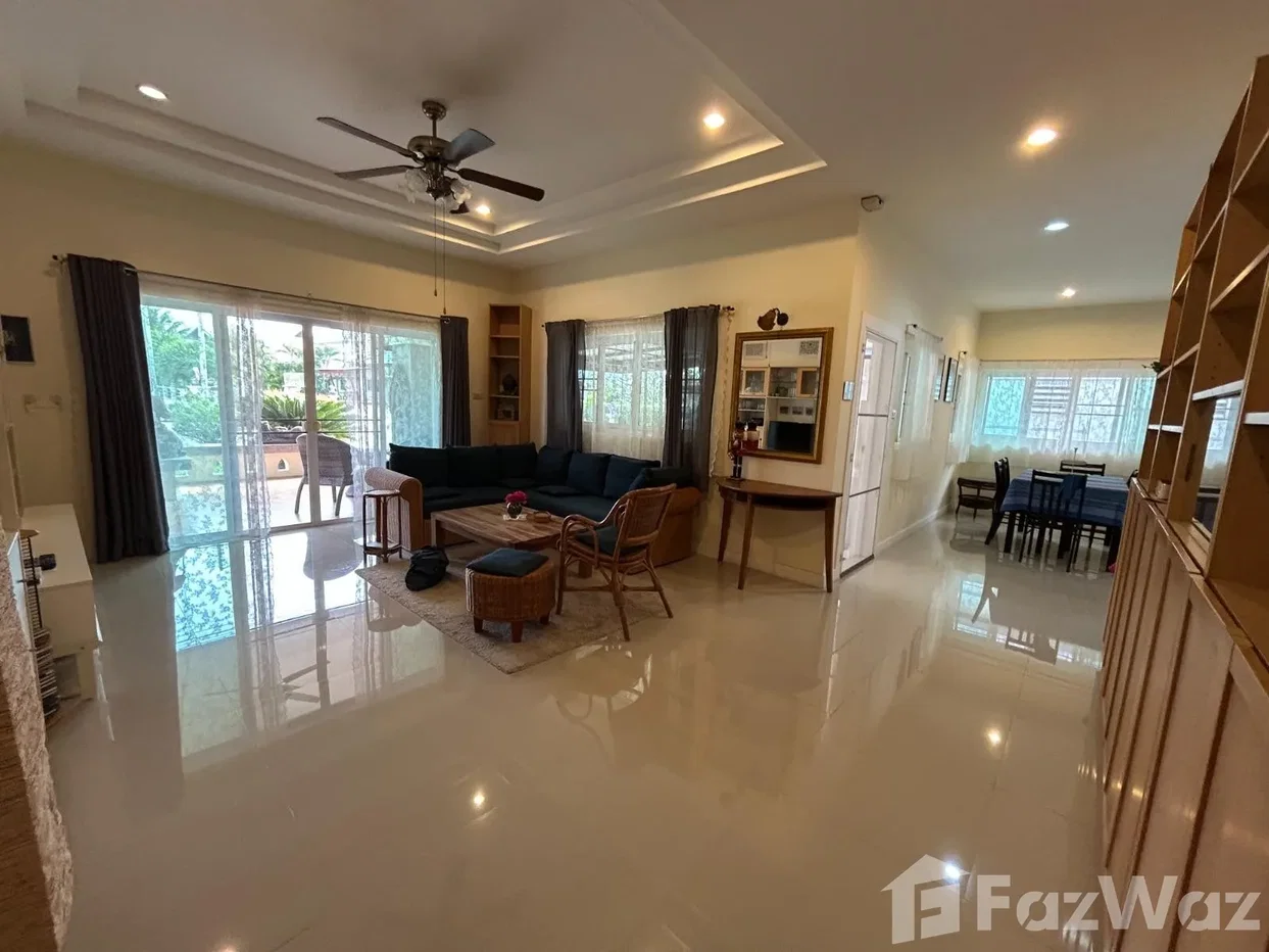 picture 3 Bedroom Villa for Sale at Emerald Green 6588254 - 6/24