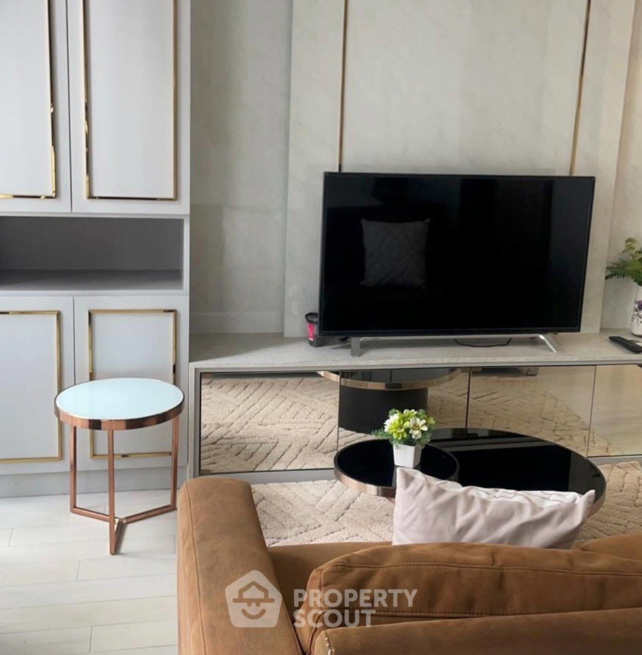 picture 1-BR Condo For Rent, Noble Ploenchit, 100m to BTS Phloen Chit (ID 3089559) - 3/5