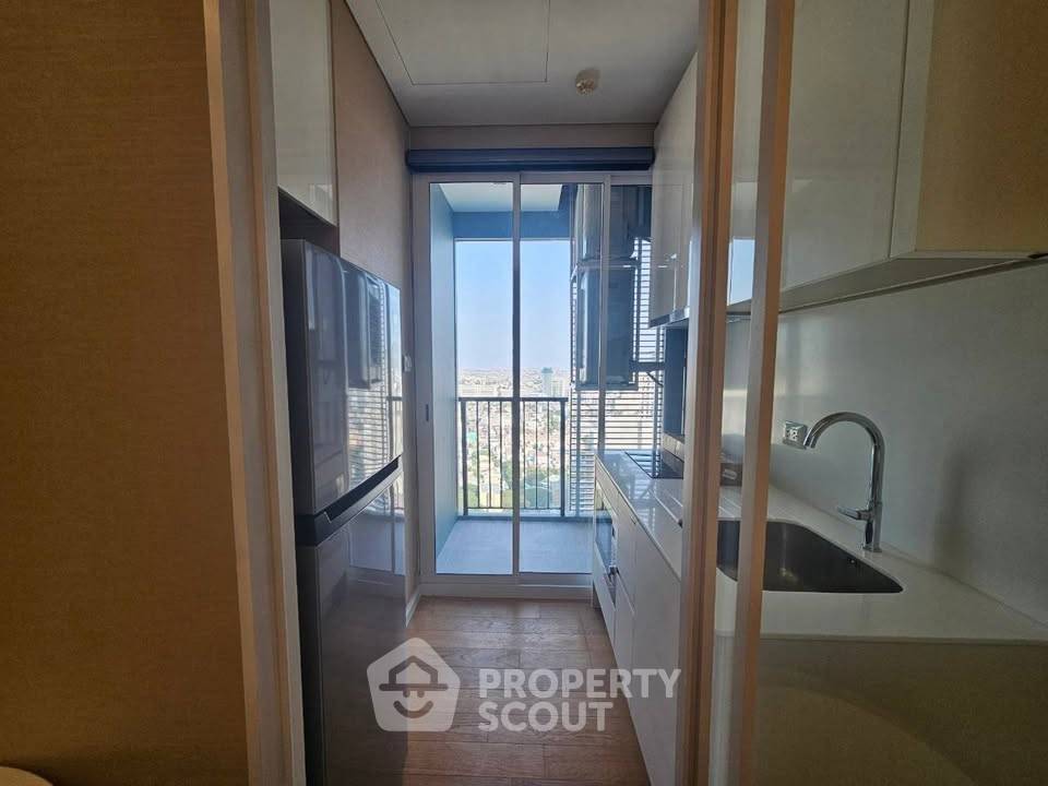 picture High-Floor 1-BR 30 Sqm At The Saint Residences, MRT Phahon Yothin 100m (ID 3093000) - 4/6
