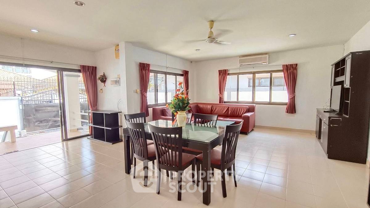 รูป บ้านเช่า 3 ห้องนอน พร้อมเลี้ยงสัตว์ได้ โครงการ Adare Garden 1 พัทยา (หนองปรือ) (ID 1527473) - รูปที่ 10/21