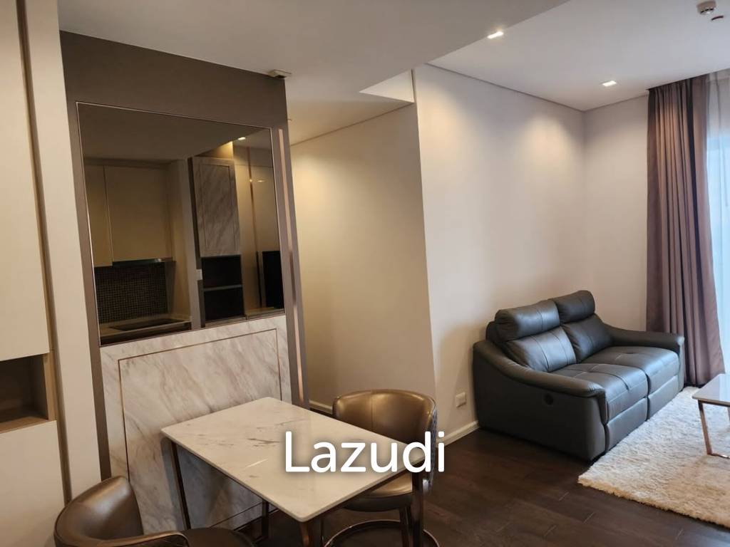 รูป 55 sqm high floor condo with park view at The Saint Residences Chatuchak - รูปที่ 4/17