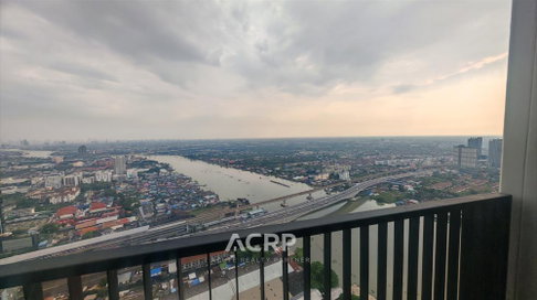 URGENT SALE! Below Market Value! Luxury Riverfront Condo, Brand New Condition @The Politan Rive