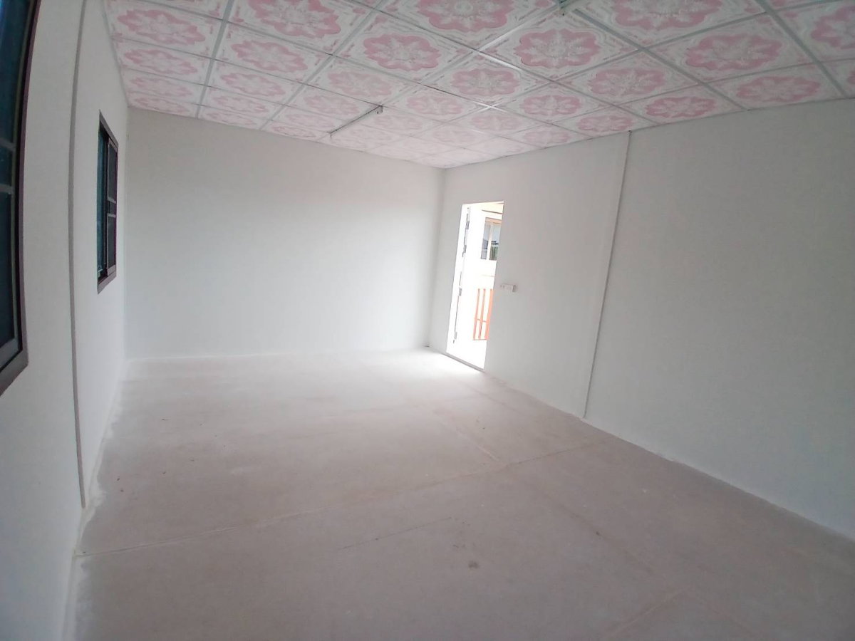 picture Warehouse for rent, Watcharapol Intersection Tel.0999983897 - 10/12