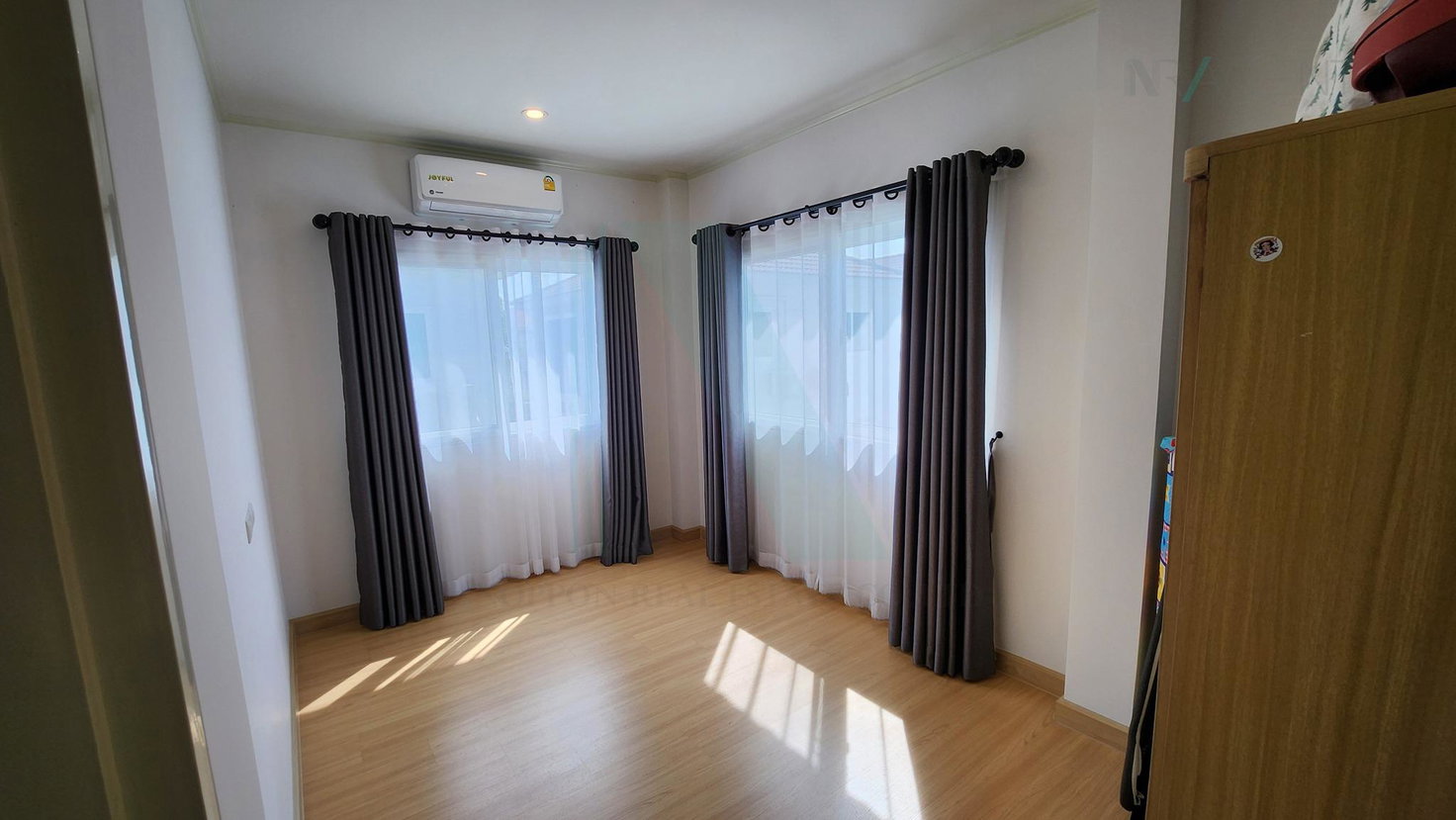 รูป ขายบ้านแฝด โครงการ ศุภาลัย โมด้า ปิ่นเกล้า-พุทธมณฑล สาย 3 2 ชั้น 3 ห้องนอน 2 ห้องน้ำ - รูปที่ 6/8