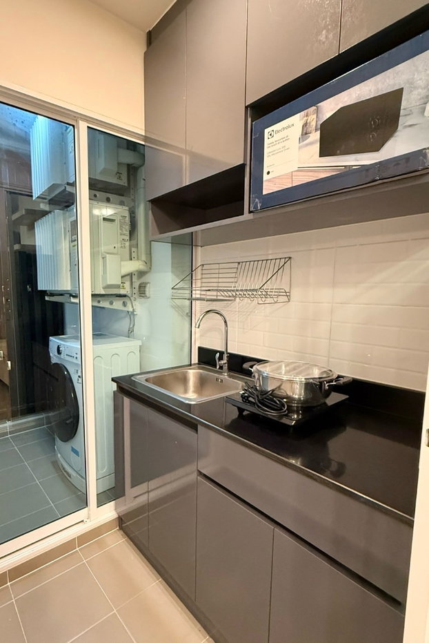 รูป 🔥 Regent Home Bangna ชั้น 31 วิวเมือง ใกล้ BTS บางนา เพียง 10,500 บาท/เดือน พร้อมเข้าอยู่! 🏙️✨ - รูปที่ 5/9