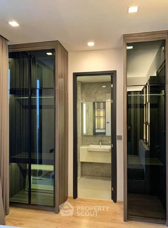 picture 1-BR Condo Noble Around Ari, 32nd Floor, 100m to BTS Ari (ID 3087923) - 10/13