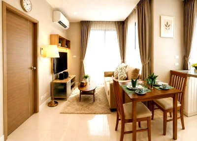 Condos for sale : Condo for sale in Sriracha, The Sky. Beautifully decorated unit, fully furnished, convenient location.