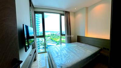 ขายคอนโด : 🛏️ 1 ห้องนอน - 🛁 1 ห้องน้ำ - 🏙️ Sea View - 🇹🇭 ชื่อไทย - 🏢 The Riviera Ocean Drive Jomtien - รหัส: ROD42