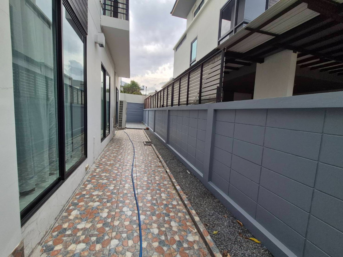 รูป บ้านลุมพินี สวนหลวง ร.9 Luxury Home - รูปที่ 10/35