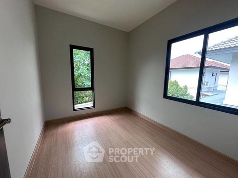 3-BR House in Chai Sathan (ID 3084588)