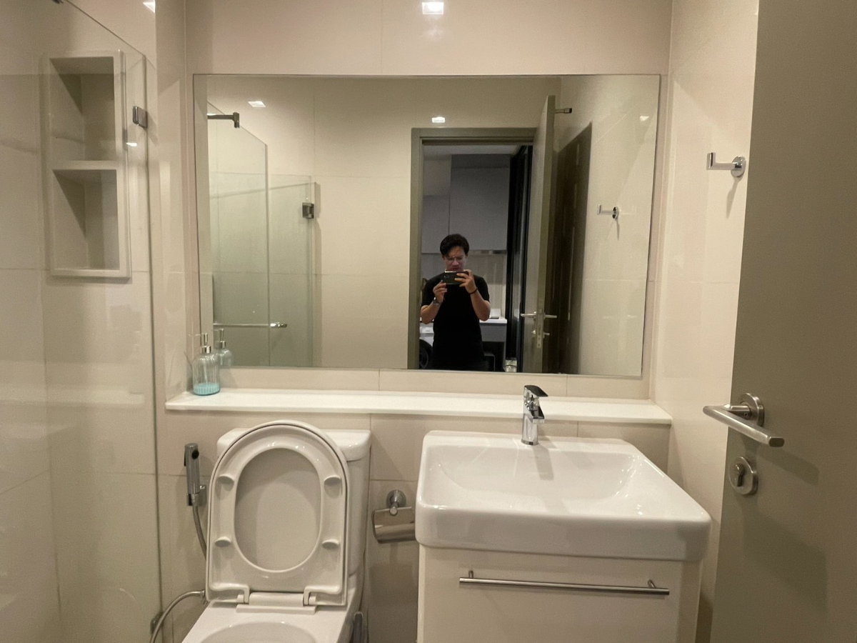 รูป Condo Life Asoke Hype ห้องว่างพร้อมเข้าอยู่ #Fa201 / Line : @forucondo - รูปที่ 8/10