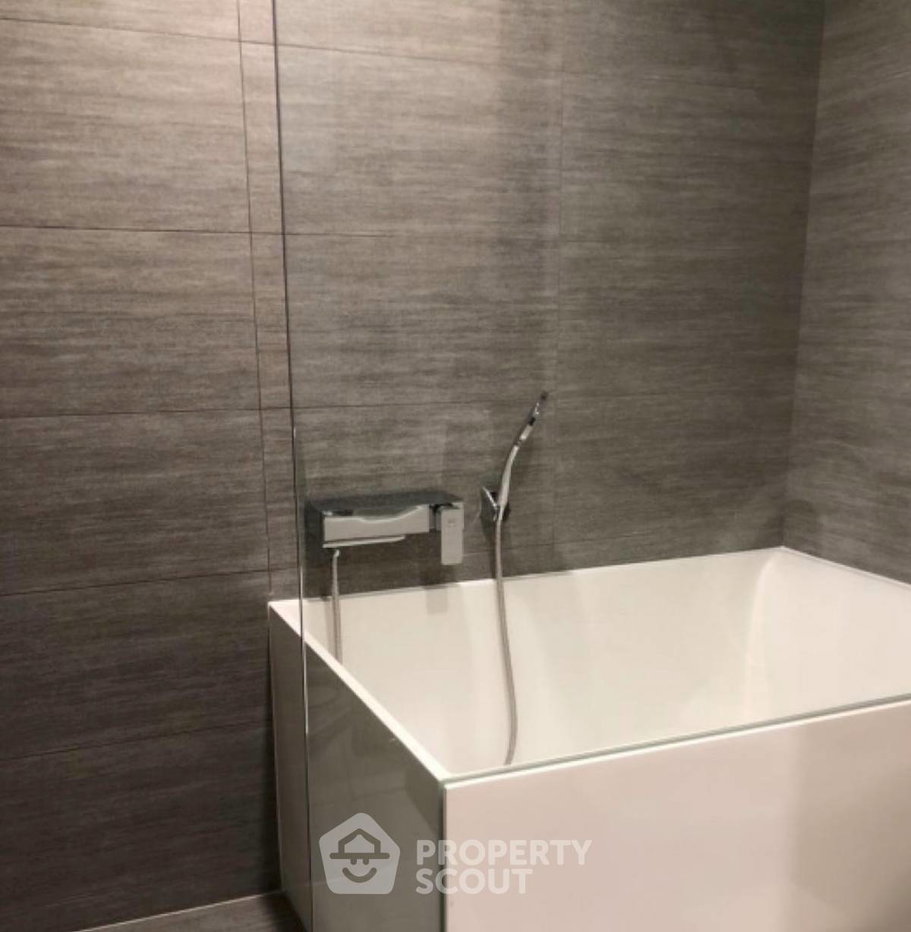 picture 1-BR 64 Sqm Condo At Siamese Exclusive Sukhumvit 31, MRT Sukhumvit (ID 3091956) - 4/5