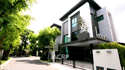 Houses for rent : ✨ Super Luxury Urban Villa – The Gentry Ekkamai–Ladprao ✨ 3 Bed 380 sq.m. | Sale 38 MB | Rent 180K