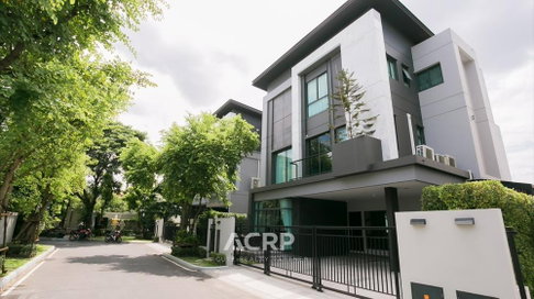 ✨ Super Luxury Urban Villa – The Gentry Ekkamai–Ladprao ✨ 3 Bed 380 sq.m. | Sale 38 MB | Rent 180K