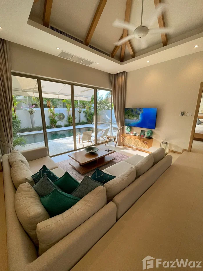 picture Tropical Luxury, Redefined. 6588653 - 5/22