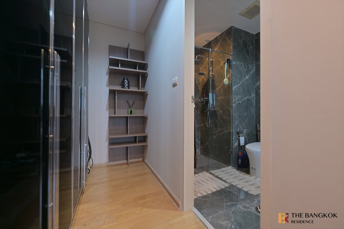picture ð Villa Asoke âĻ Spacious 80 sq.m. Duplex with High Ceilings âĻ Near MRT Phetchaburi - 7/16