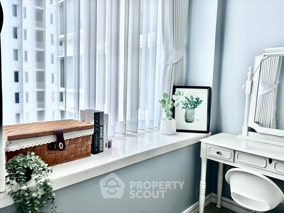 picture 2-BR Condo At T.C. Green Rama 9, 18th Floor Near MRT Phra Ram 9 (ID 3087597) - 8/15