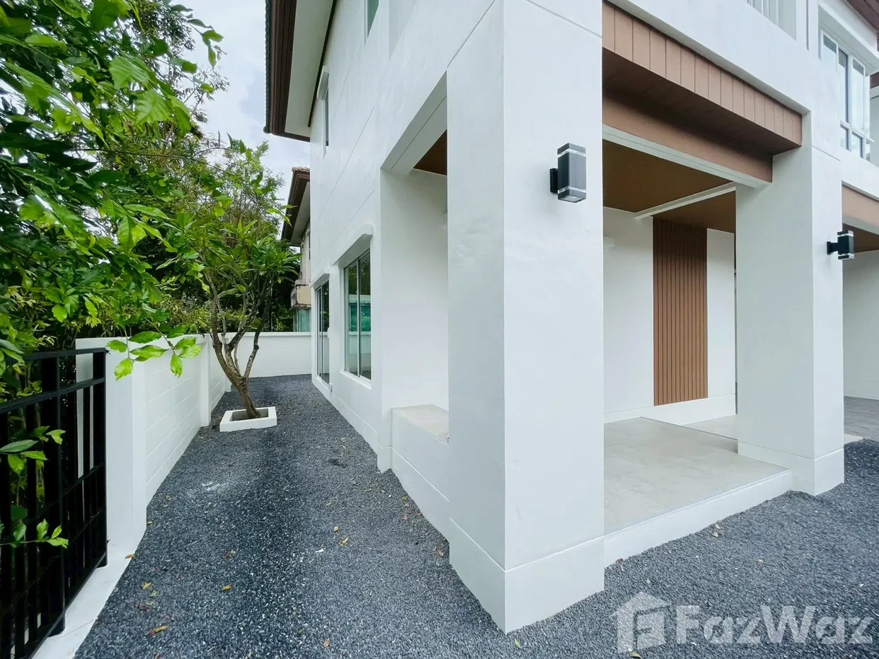 picture Twin house (corner unit) in a detached house style. 5714885 - 41/43