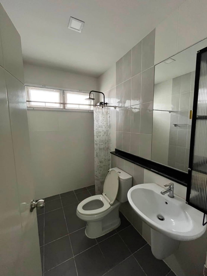 รูป 🏡 FOR RENT | Bless Town ศรีนครินทร์ – หนามแดง 2 ห้องนอน 3 ห้ัองน้ำ ฟังก์ชันใหญ่ พร้อมอยู่ Pet Friendly 🐶🐱 - รูปที่ 15/15