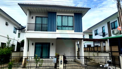 Houses for sale Asia Industrial Estate Suvarnabhumi : For Sell Twin house MODI VILLA LADKRABANG-SUVANNABHUMI 2-story 3 bedroom 2 bathroom