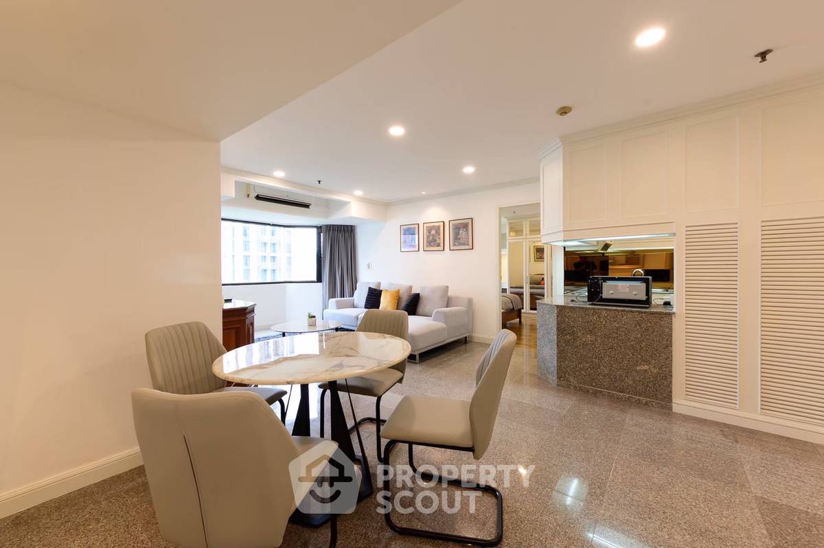 picture 3-BR Condo At Baan Suanpetch, 200m To BTS Phrom Phong (ID 3086015) - 7/25