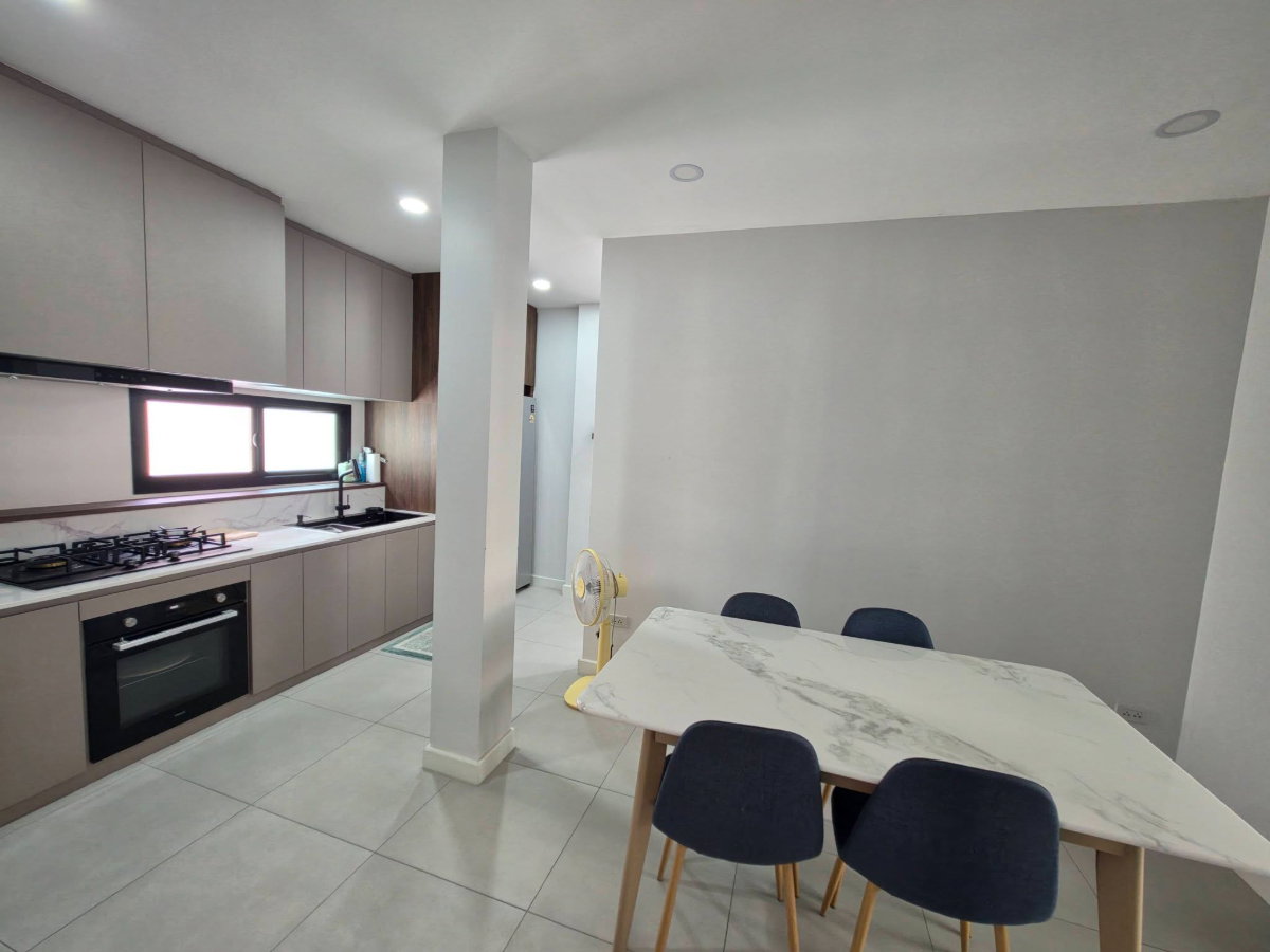 รูป บ้านเดี่ยว ให้เช่า หมู่บ้าน ซื่อตรง คลอง 3 ติดดรีมเวิลด์ - รูปที่ 3/10