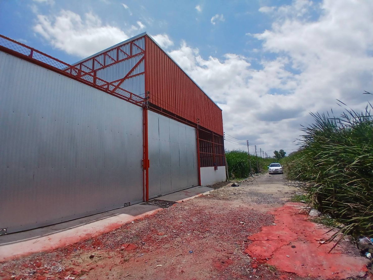 picture Warehouse for rent, Watcharapol Intersection Tel.0999983897 - 2/12