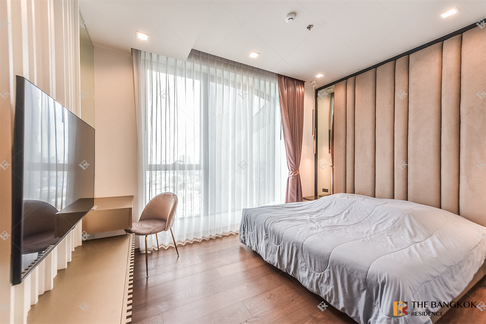 Special Unit, Great Value Ideo Q Victory near BTS Victory Monument