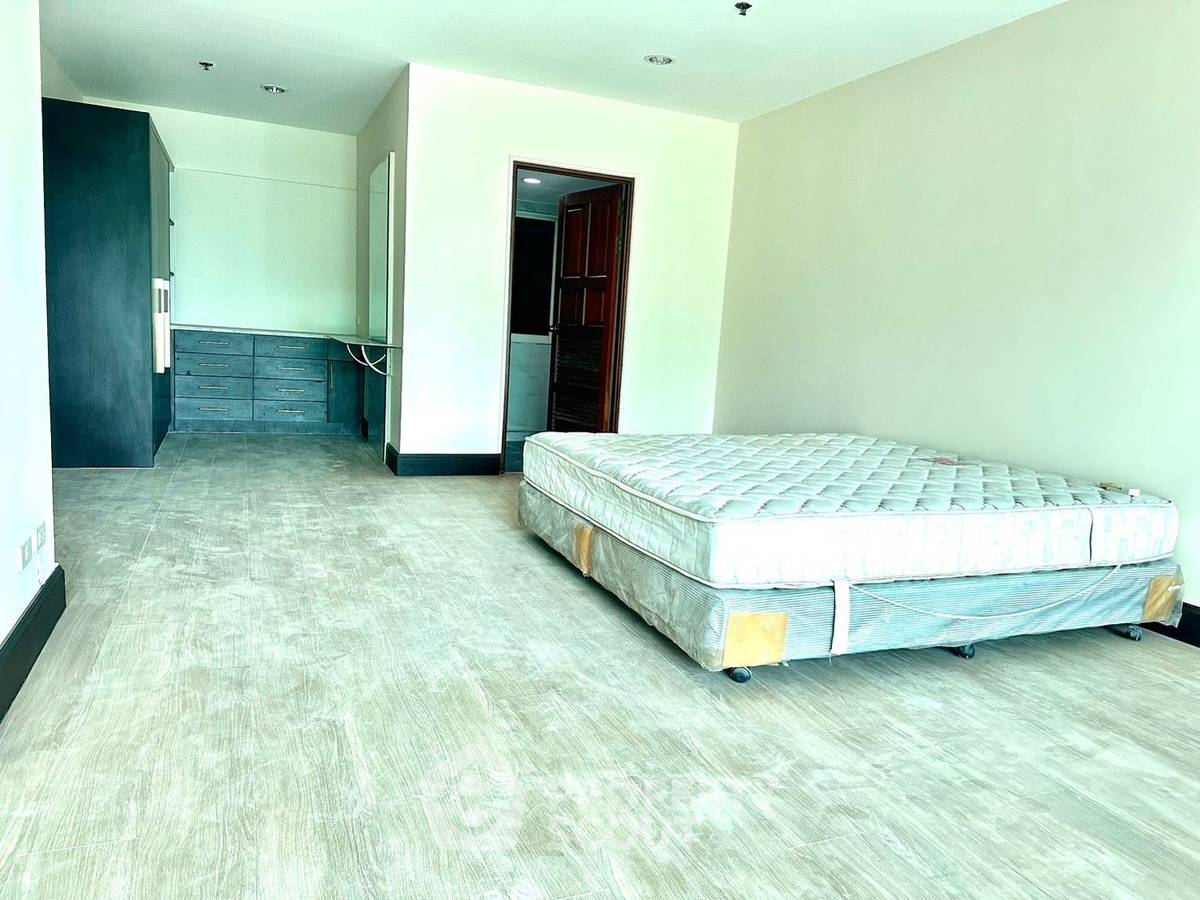 picture 3-BR Condo For Rent In 33 Tower, 6th Floor • BTS Phrom Phong (ID 513140) - 8/12