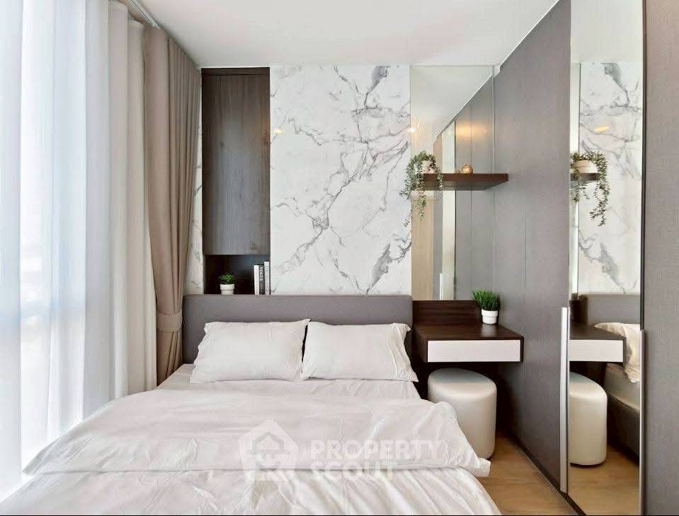 picture 2-BR Condo At Nue District R9, 12th-Floor Near MRT Phra Ram 9 (200m) (ID 3090941) - 9/12