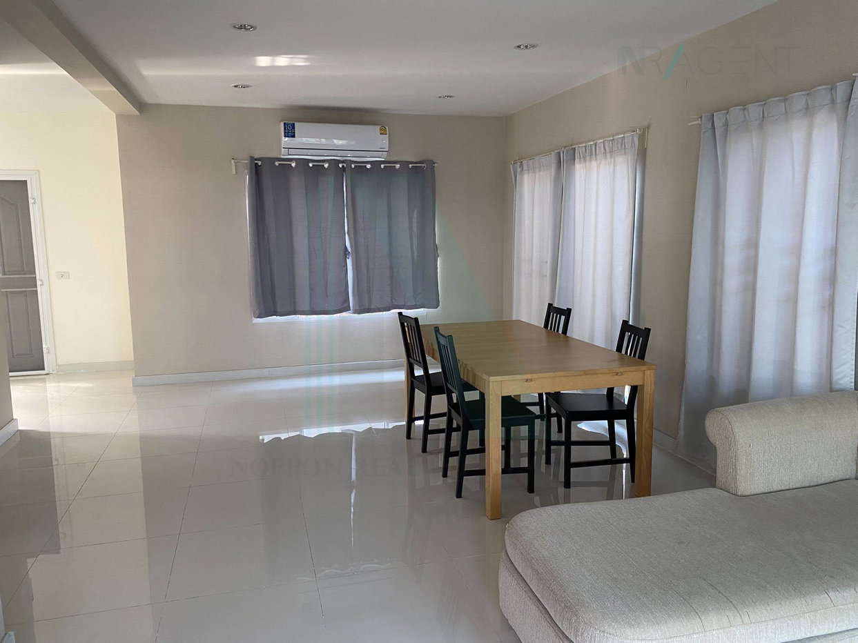 รูป ขายบ้านแฝด โครงการ ภัสสร เพรสทีจ ลุกซ์ พัฒนาการ 2 ชั้น 3 ห้องนอน 2 ห้องน้ำ - รูปที่ 2/8