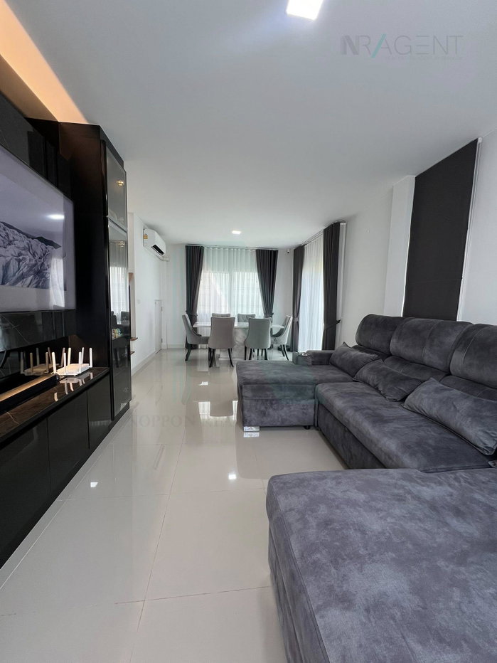 รูป ขายบ้านแฝด โครงการ พลีโน่ ทาวน์ สุขุมวิท-เทพารักษ์ 2 ชั้น 3 ห้องนอน 3 ห้องน้ำ - รูปที่ 2/8