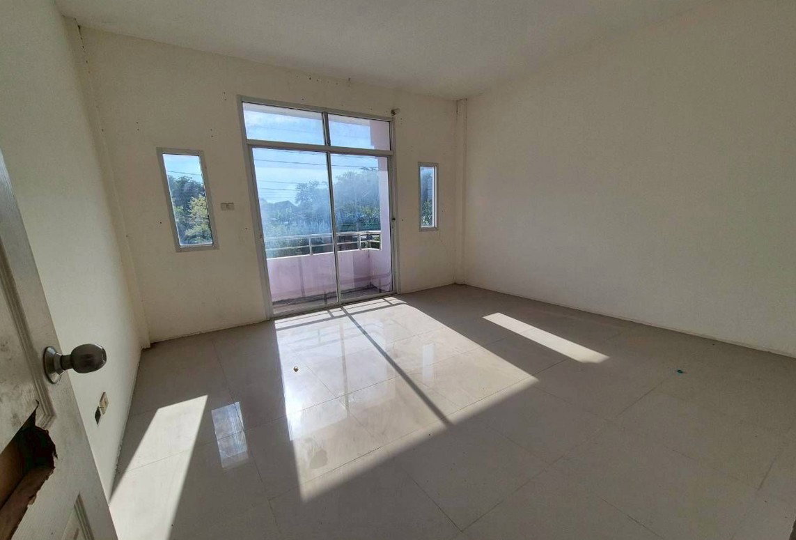 picture SHOP HOUSE 50 Sq.w. Pran Buri Prachaubkirikhan for 2.1M - 9/10