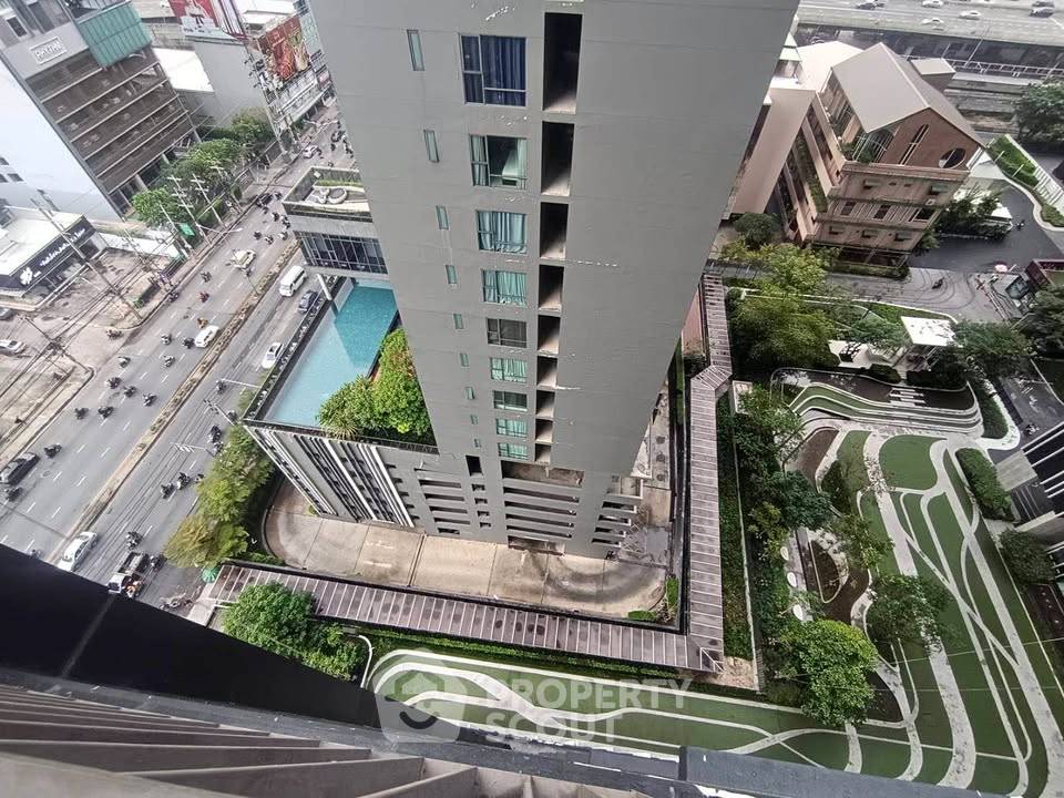 รูป คอนโด 1 ห้องนอน 25 ตร.ม. ชั้น 17 ที่ Life Asoke - Rama 9 ใกล้ MRT พระราม 9 300 ม. (ID 2735017) - รูปที่ 1/8