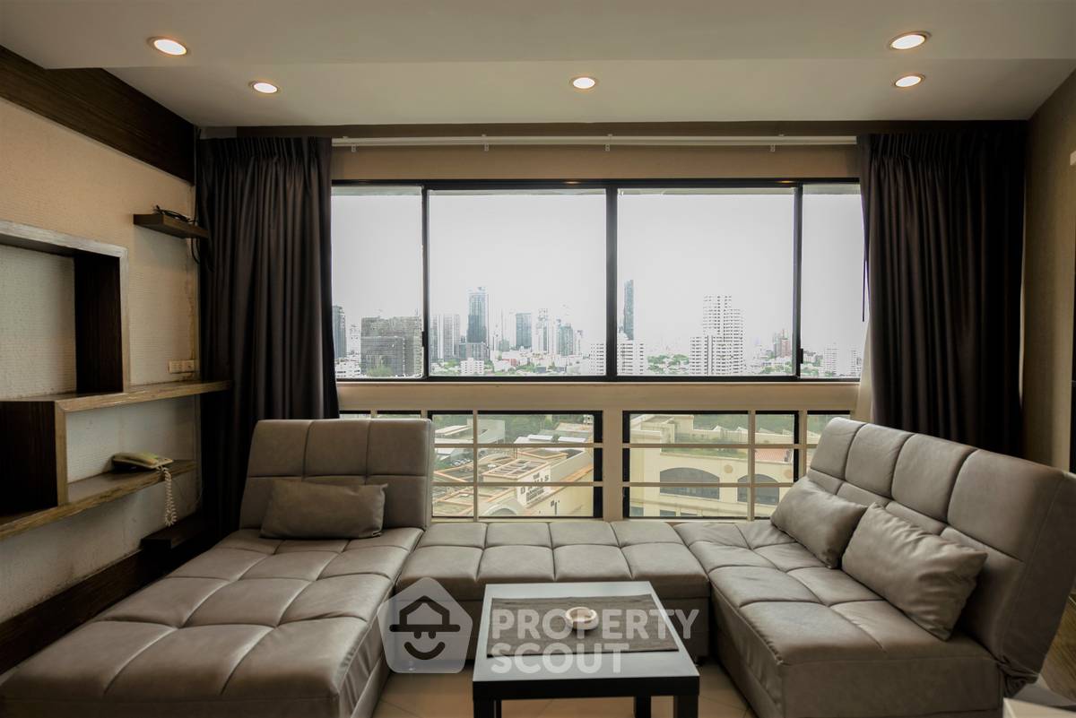picture 3-BR 265 Sqm On 19th Floor, President Park Condominium, MRT Queen Sirikit (ID 1165113) - 2/30