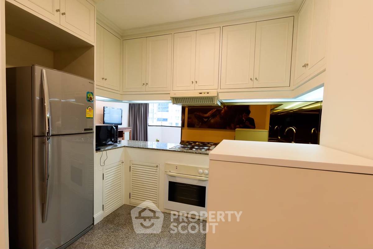 picture 3-BR Condo At Baan Suanpetch, 200m To BTS Phrom Phong (ID 3086015) - 10/25