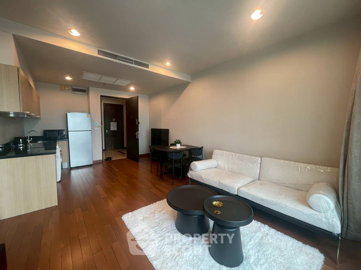 picture 1-BR Condo At The Address Chidlom, Steps From BTS Chit Lom 📍 (ID 3090939) - 2/7