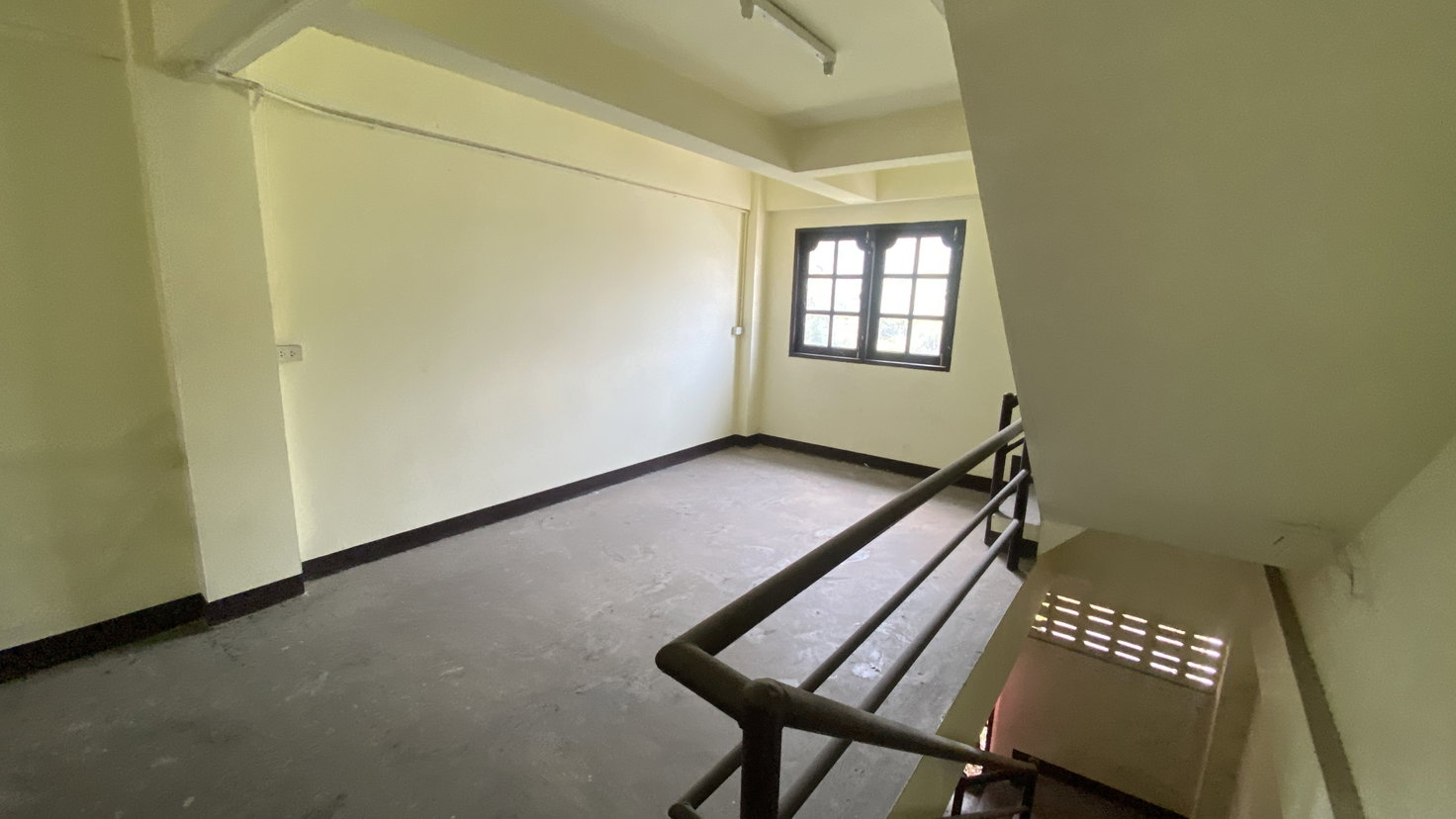 picture SHOP HOUSE 19.9 Sq.w. Krathum Baen Samut Sakhon for 2M - 8/16
