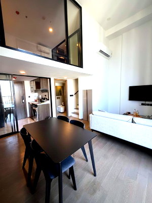 Condos for rent : 💰Rent: 43,000 THB/month✨ PARK ORIGIN THONGLOR✨  1Bedroom Duplex• 43 sqm • 35th Floor 