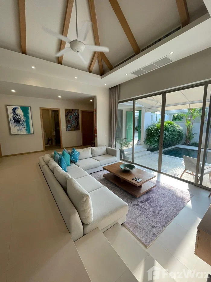 picture Tropical Luxury, Redefined. 6588653 - 6/22