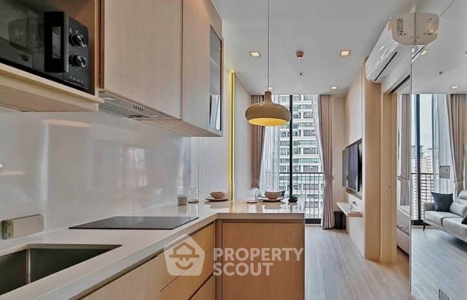 picture High-Floor 1-BR 30 Sqm Noble State 39 Near BTS Phrom Phong (400m) (ID 3088345) - 1/10