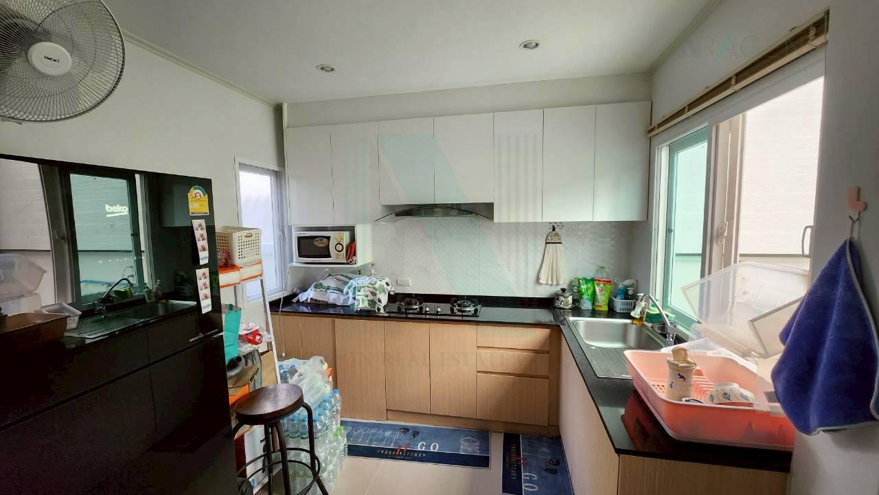 รูป ขายบ้านแฝด โครงการ ศุภาลัย โมด้า ปิ่นเกล้า-พุทธมณฑล สาย 3 2 ชั้น 3 ห้องนอน 2 ห้องน้ำ - รูปที่ 3/8