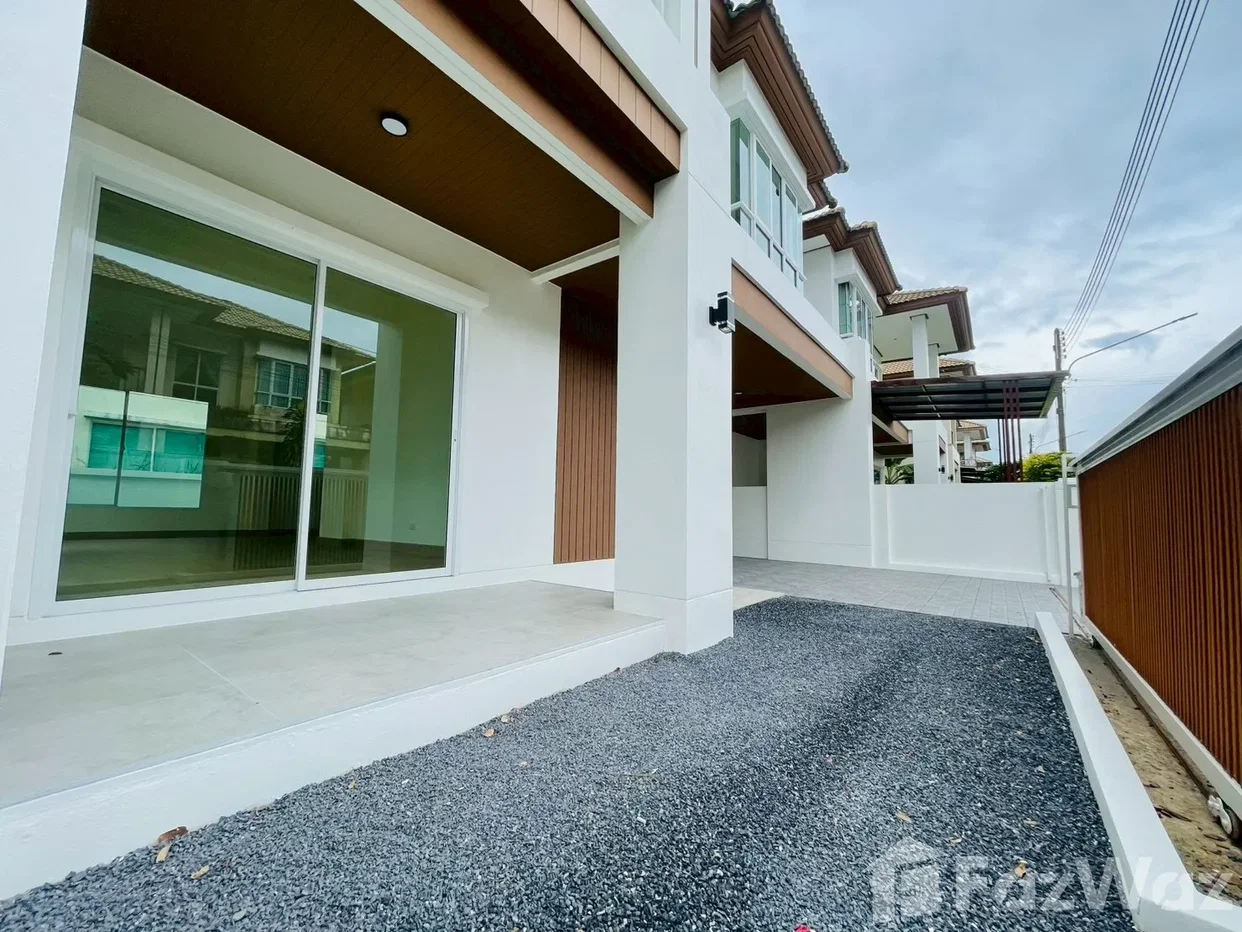 picture Twin house (corner unit) in a detached house style. 5714885 - 15/43