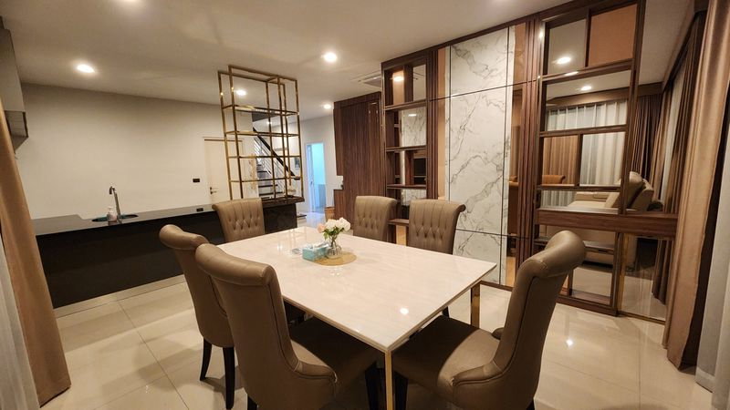 รูป ให้เช่าบ้านเดี่ยว Setthasiri Krungthep Kreetha 2 บ้านหรูพร้อมอยู่ ใกล้ Clubhouse ทำเลกรุงเทพกรีฑา - รูปที่ 4/16