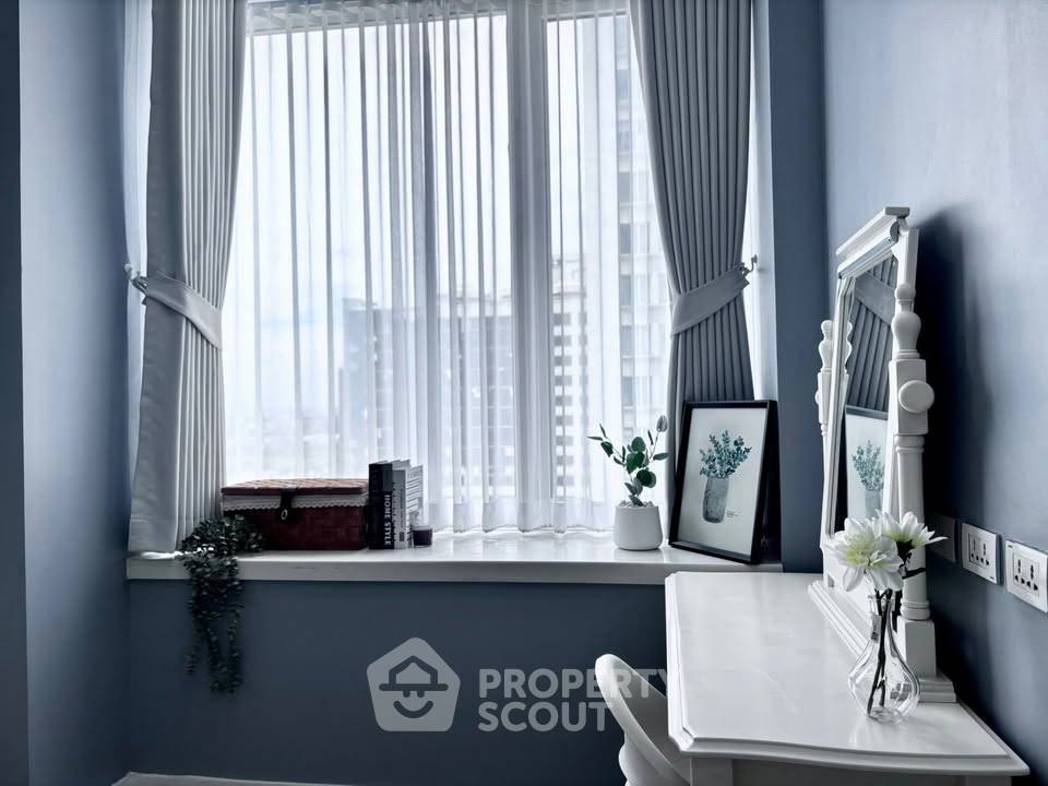 picture 2-BR Condo At T.C. Green Rama 9, 18th Floor Near MRT Phra Ram 9 (ID 3087597) - 4/15