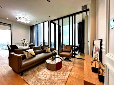 Condos for sale : 3-BR Condo 28 Chidlom, 42nd-Floor 140 Sqm Near BTS Chit Lom (300m) (ID 3088352)