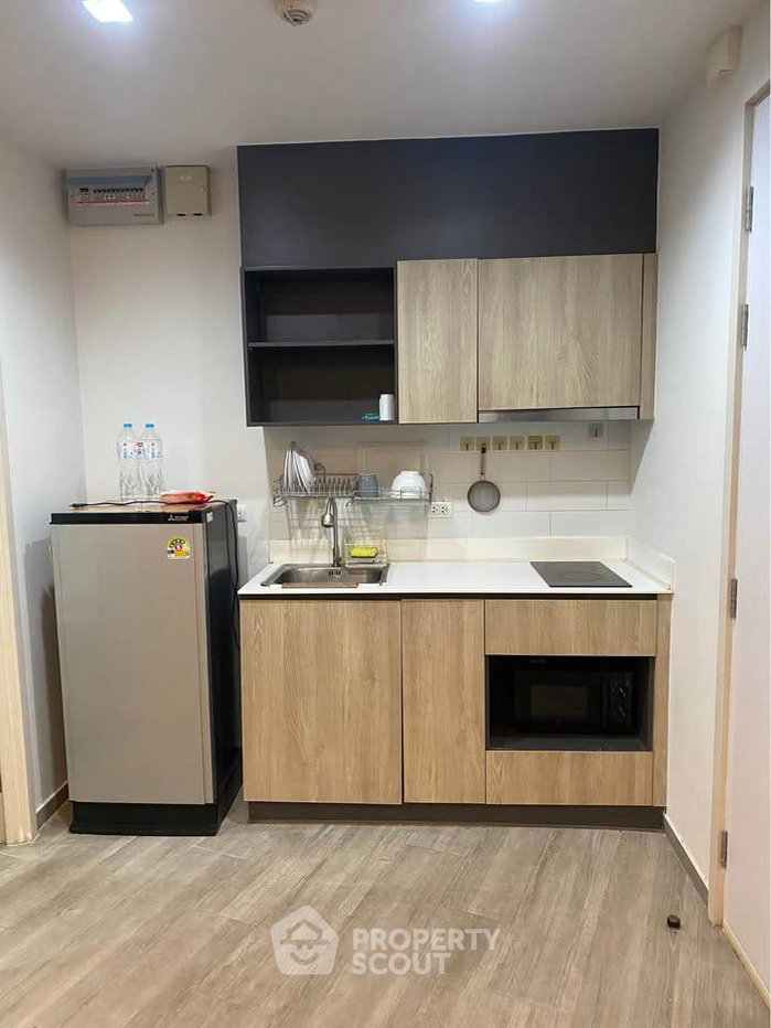 picture 19th-Floor 2-BR 52 Sqm Condo At The Base Phetkasem, 100m to MRT (ID 3088765) - 9/13