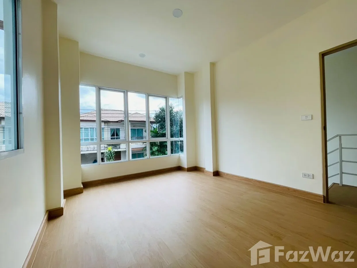 picture Twin house (corner unit) in a detached house style. 5714885 - 16/43